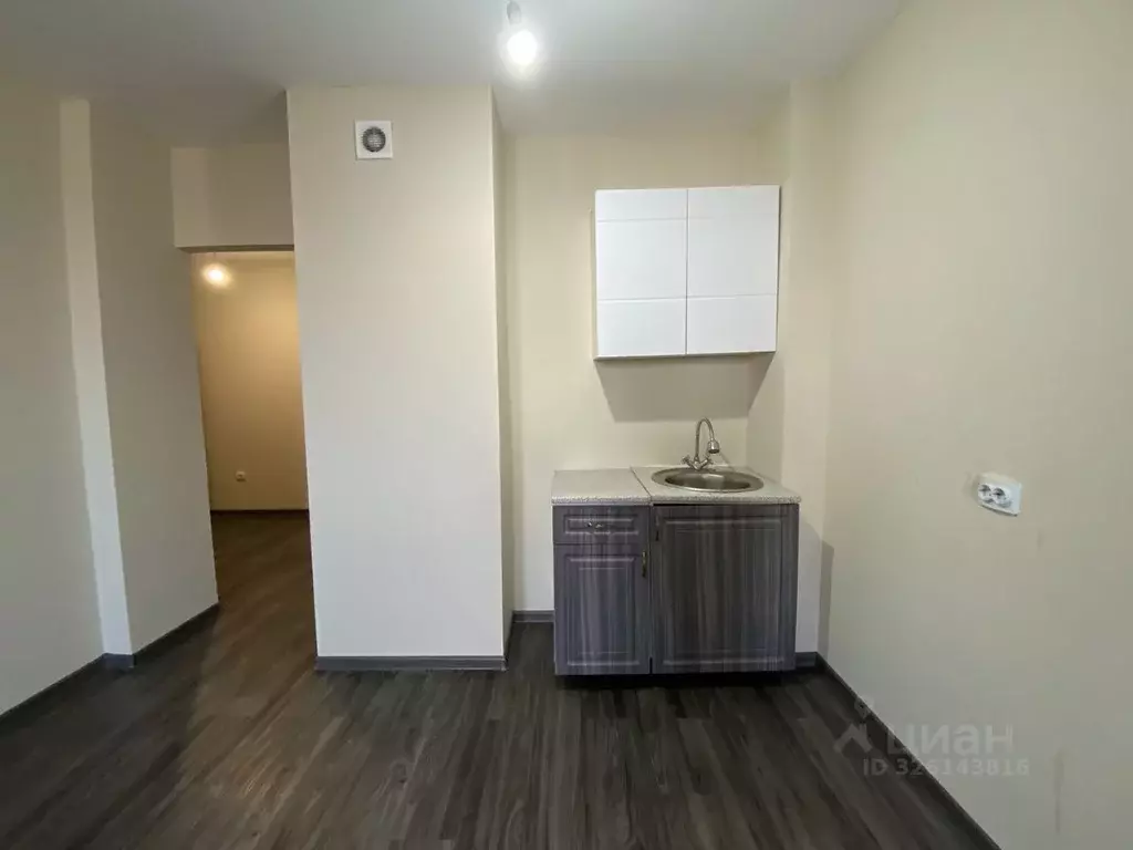 Студия Красноярский край, Красноярск ул. Березина, 82 (32.0 м) - Фото 2