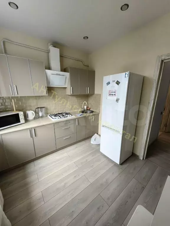 2-к. квартира, 58 м, 5/5 эт. - Фото 1
