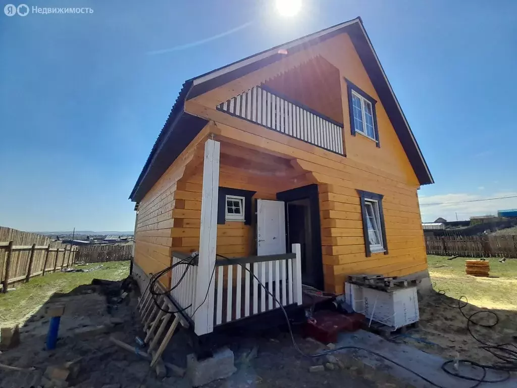 Дом в село Урик, улица Тимирязева (120 м) - Фото 2