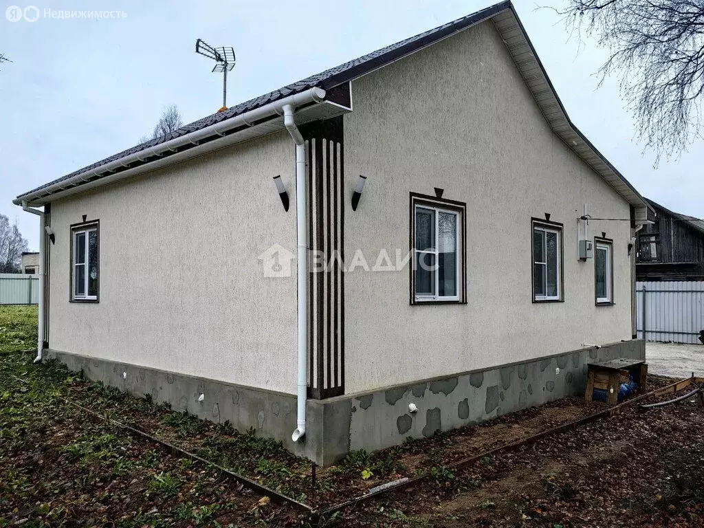 Дом в Духовщина, улица Исаковского, 67 (58.4 м) - Фото 0