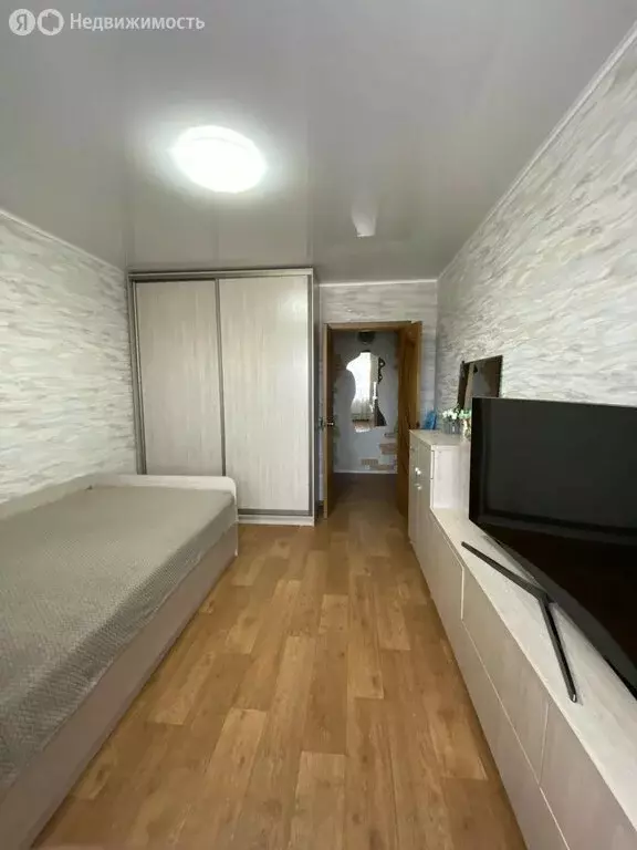 3-комнатная квартира: Барнаул, улица Малахова, 44 (74.7 м) - Фото 2