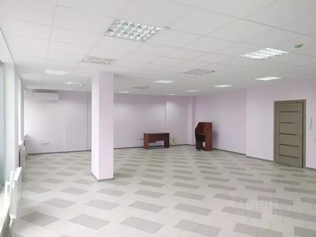 Офис в Саратовская область, Саратов Московская ул., 117Б (90 м) - Фото 1
