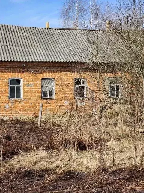 Дом в Тульская область, Суворовский район, Юго-Восточное муниципальное ... - Фото 0