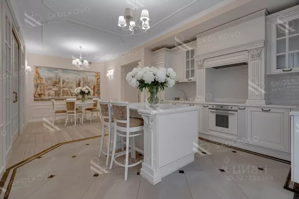 3-к кв. Москва Авиационная ул., 79 (163.4 м) - Фото 1