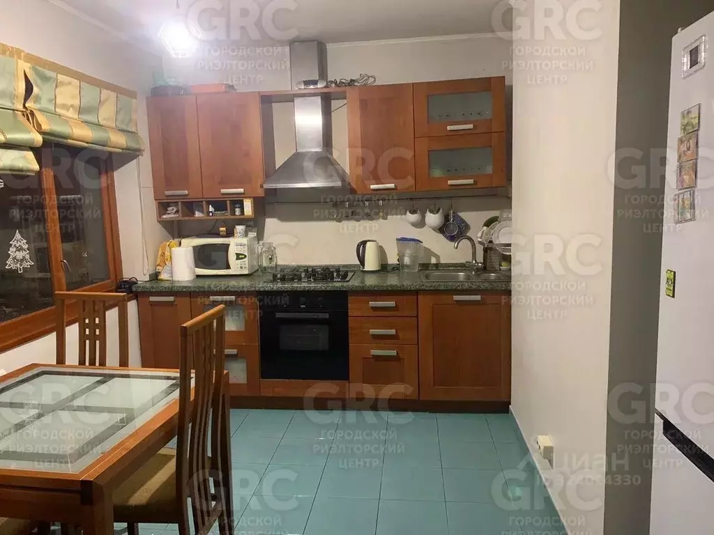 3-к кв. Краснодарский край, Сочи Донская мкр, пер. Чехова, 9 (70.0 м) - Фото 1