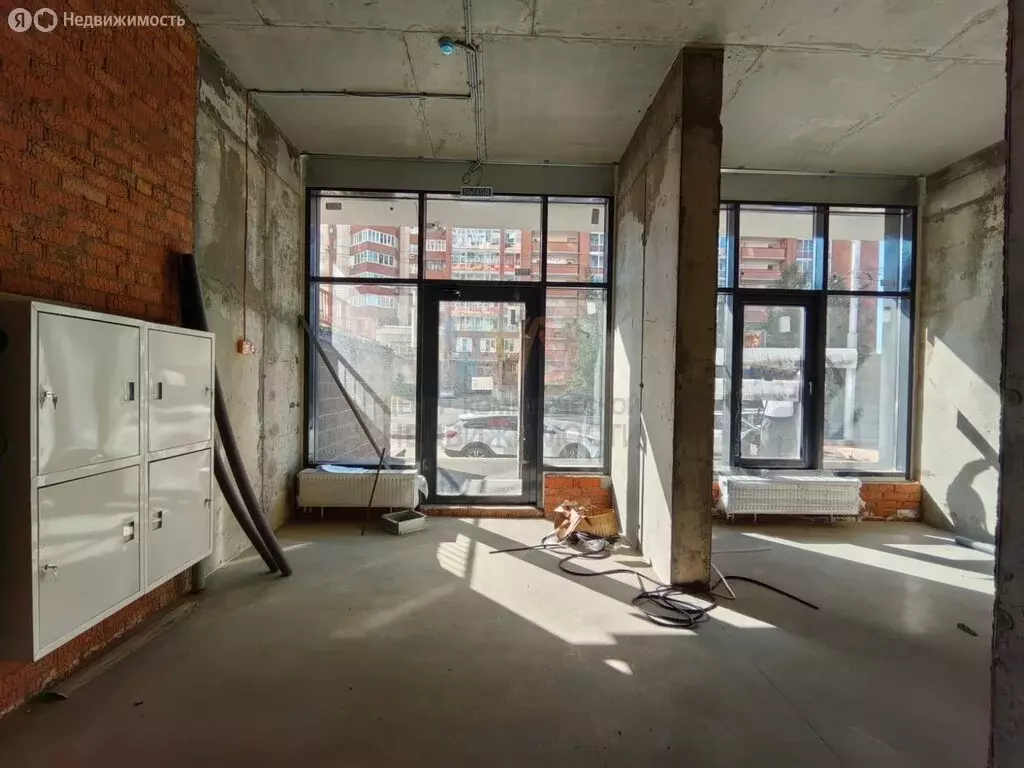 Торговая площадь (69 м) - Фото 1