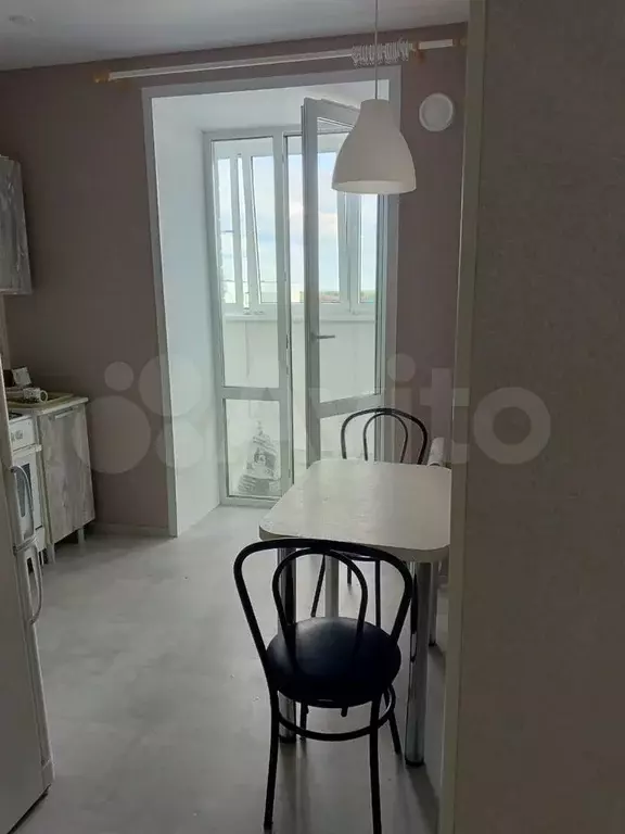 1-к. квартира, 38 м, 4/9 эт. - Фото 1