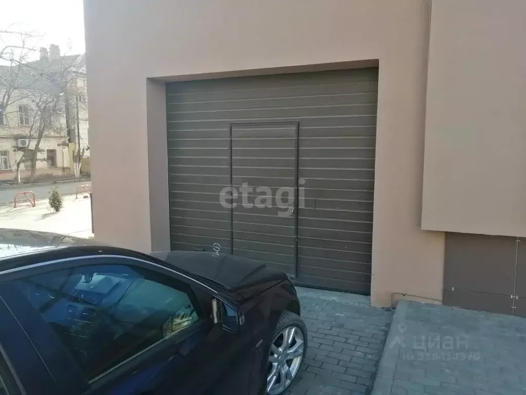 Гараж в Астраханская область, Астрахань Кремлевская ул., 1/4 (20 м) - Фото 1