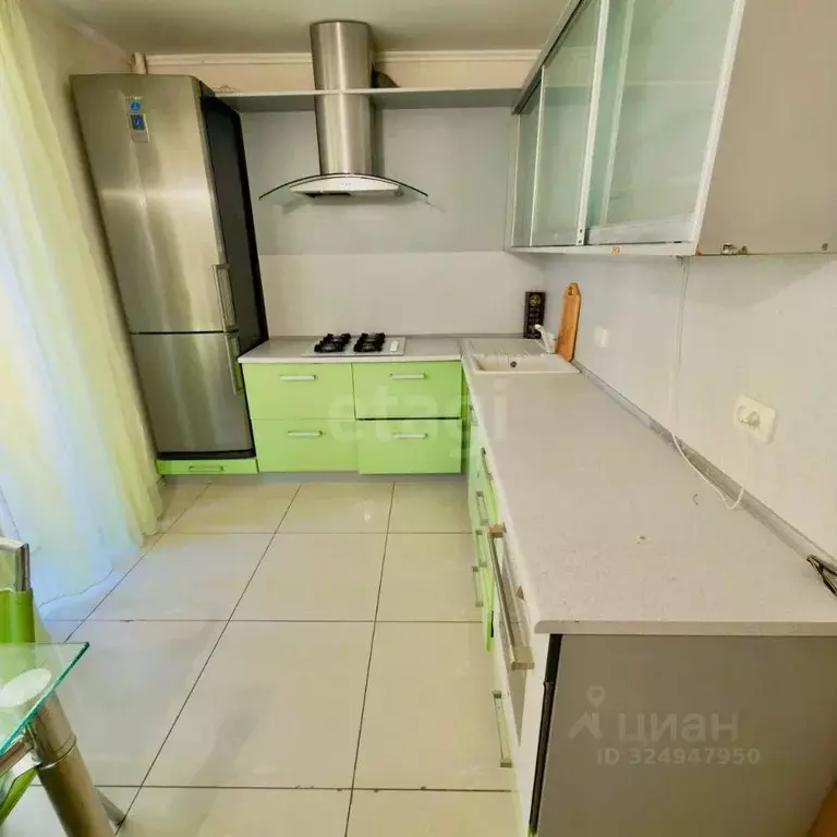 2-к кв. Крым, Евпатория просп. Победы, 81 (65.8 м) - Фото 1