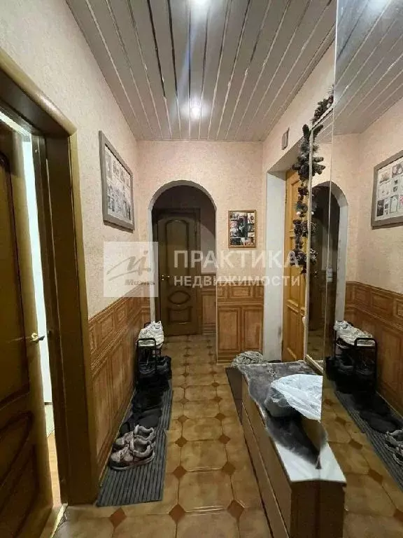 Продается 2-комнатная квартира - Фото 1