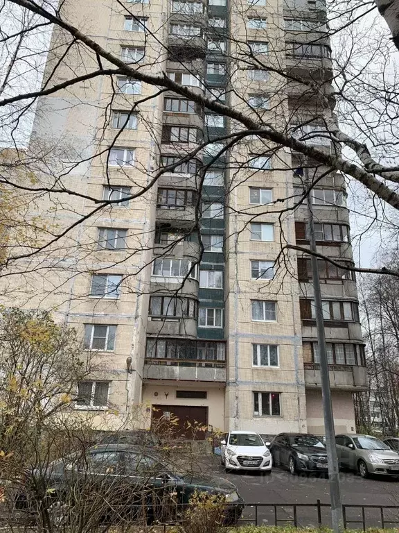 3-к кв. Санкт-Петербург ул. Сикейроса, 17К3 (64.8 м) - Фото 0