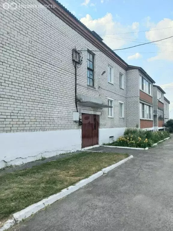 2-комнатная квартира: посёлок Троицкий, улица Монтажников, 37 (49.3 м) - Фото 0