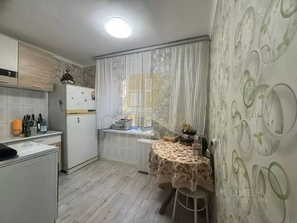 3-к кв. Ханты-Мансийский АО, Нижневартовск Спортивная ул., 15 (60.8 м) - Фото 1