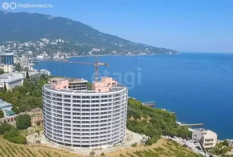 2-комнатная квартира: Ливадия, Виноградная улица, 101 (63.6 м) - Фото 2