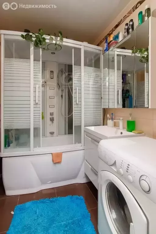 2-комнатная квартира: Тюмень, улица 30 лет Победы, 18 (72.3 м) - Фото 1