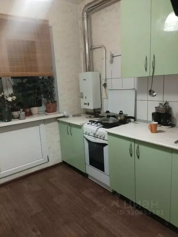 1-к кв. Волгоградская область, Волгоград Казахская ул., 15 (35.9 м) - Фото 1