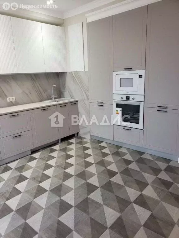 2-комнатная квартира: Ногинск, Шибаевская улица, 1 (65.4 м) - Фото 0