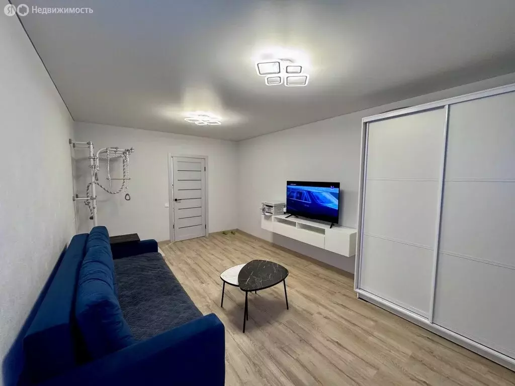 3-комнатная квартира: Воронеж, улица Владимира Невского, 46 (67.1 м) - Фото 1