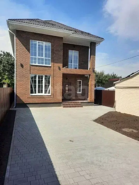 Дом в Воронежская область, Воронеж Севастопольская ул., 31 (160 м) - Фото 1
