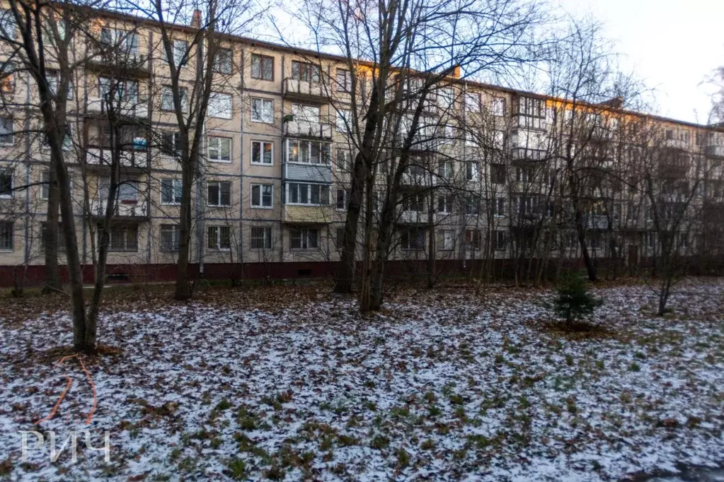 2-к кв. Санкт-Петербург Бассейная ул., 75к2 (41.6 м) - Фото 1