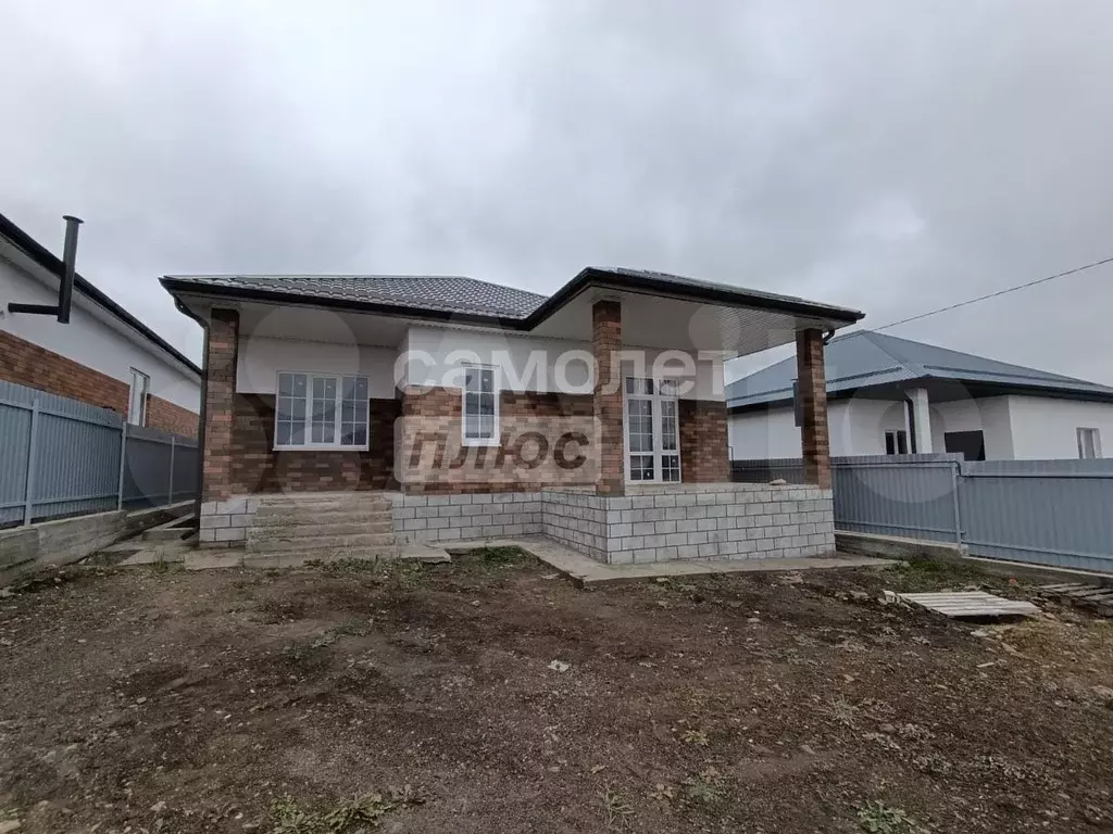 Дом 170 м на участке 4 сот. - Фото 0