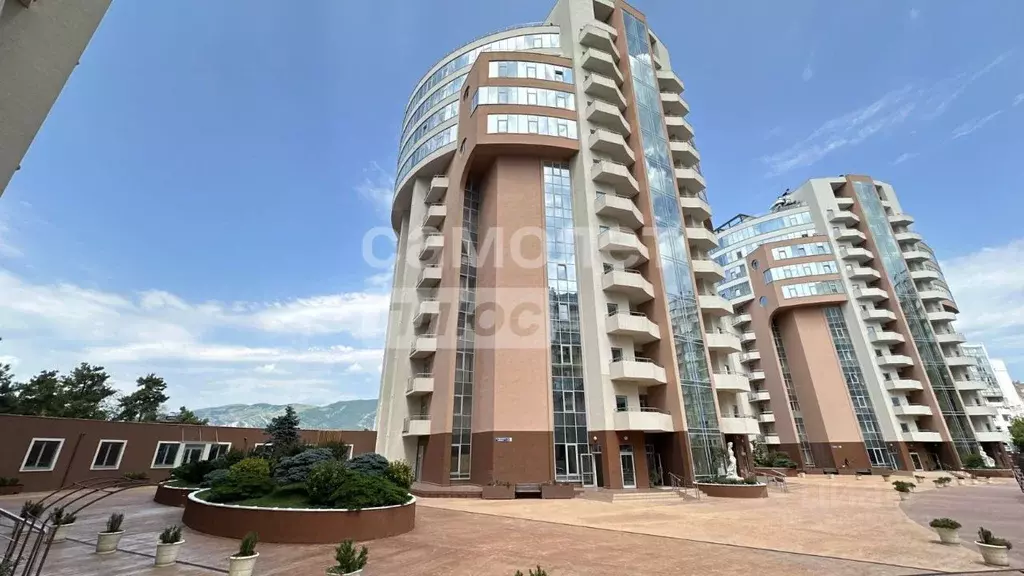 2-к кв. Краснодарский край, Геленджик Крымская ул., 3к2 (82.0 м) - Фото 0