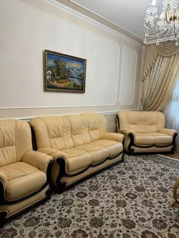 Дом в Крым, Симферополь ул. Харьковская, 61 (150 м) - Фото 1