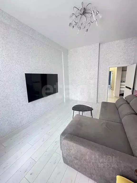 2-к кв. Татарстан, Казань ул. Столярова, 19 (80.0 м) - Фото 1
