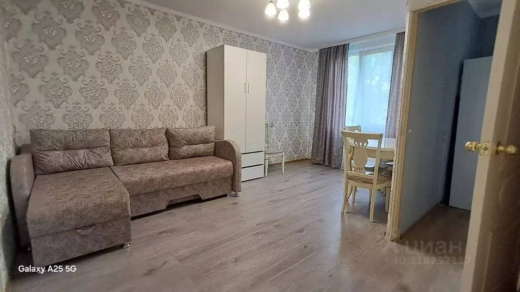 3-к кв. Санкт-Петербург ул. Лени Голикова, 23К5 (41.5 м) - Фото 0