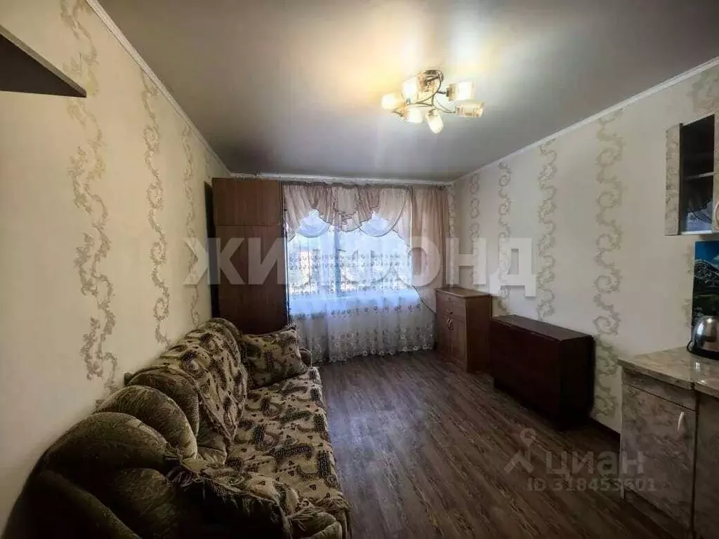 Комната Хакасия, Абакан Трудовая ул., 11 (12.0 м) - Фото 1