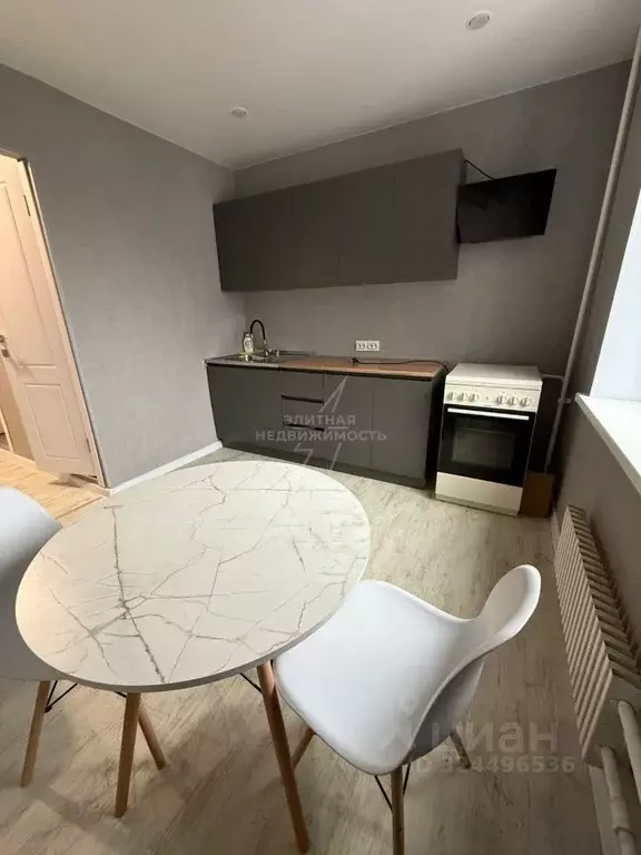 2-к кв. Татарстан, Казань ул. Адоратского, 62 (50.0 м) - Фото 1