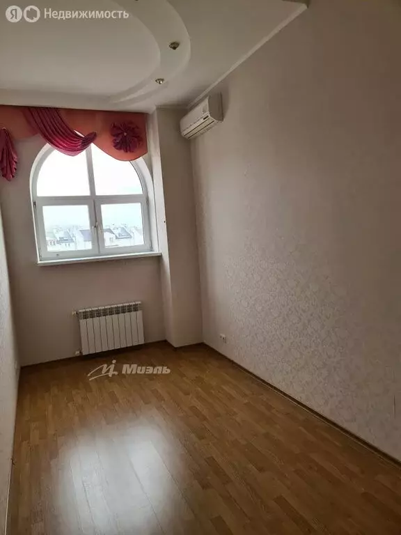 4-комнатная квартира: Севастополь, улица Павла Корчагина, 60 (120 м) - Фото 1