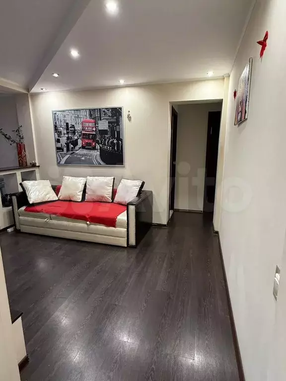 3-к. квартира, 63 м, 5/5 эт. - Фото 1