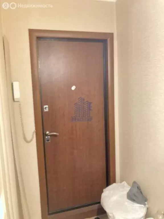 3-комнатная квартира: Чебоксары, улица 50 лет Октября, 4 (57.6 м) - Фото 1