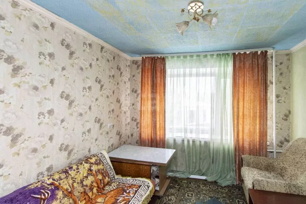 Студия Тюменская область, Тюмень ул. 50 лет Октября, 33 (16.3 м) - Фото 0