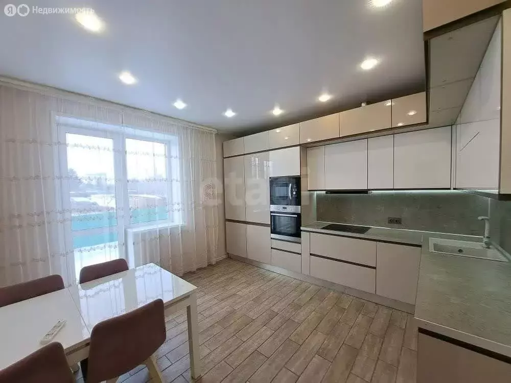 Дом в село Тамбовка, Техническая улица (243.8 м) - Фото 1