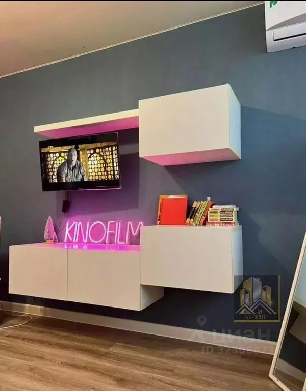 Студия Татарстан, Казань ул. Нурсултана Назарбаева, 56 (22.0 м) - Фото 1