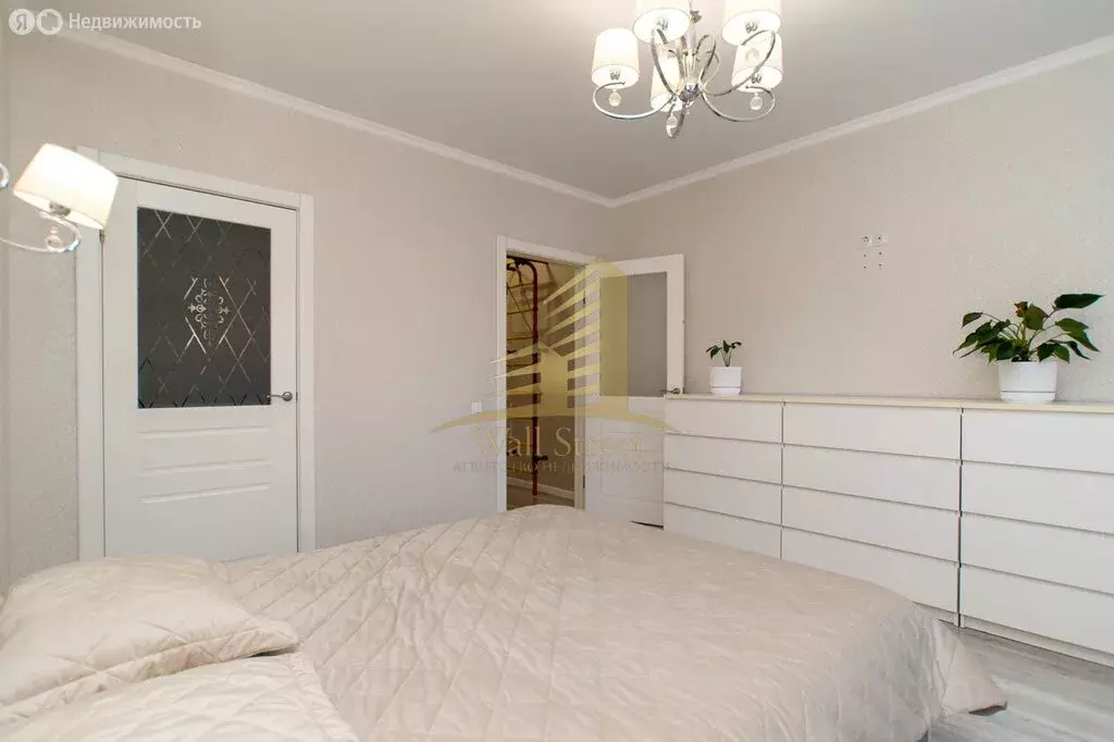 3-комнатная квартира: Бердск, Берёзовая улица, 27 (91 м) - Фото 0