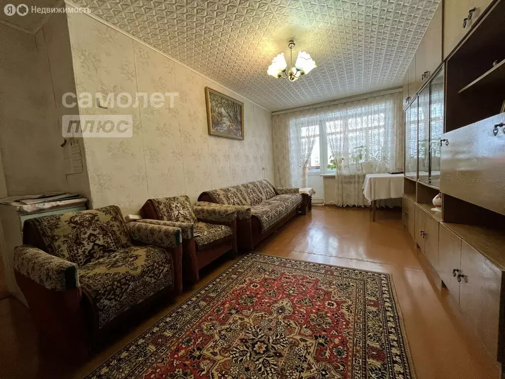 3-комнатная квартира: Нижняя Салда, улица Ломоносова, 15 (57.8 м) - Фото 2