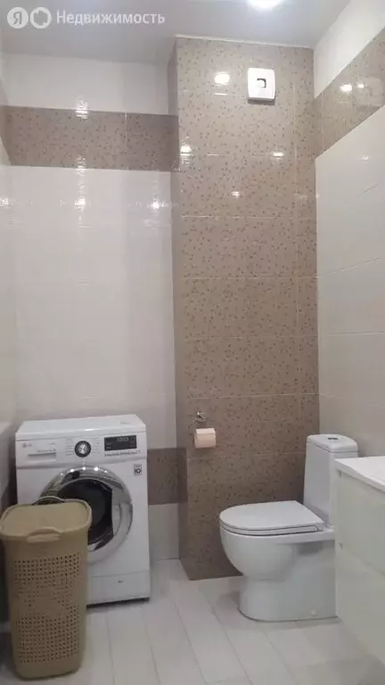 3-комнатная квартира: Геленджик, Курортная улица, 14Бк2 (86 м) - Фото 0