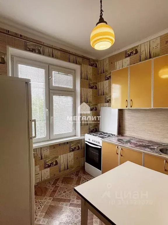 2-к кв. Татарстан, Казань ул. Татарстан, 66 (44.0 м) - Фото 1