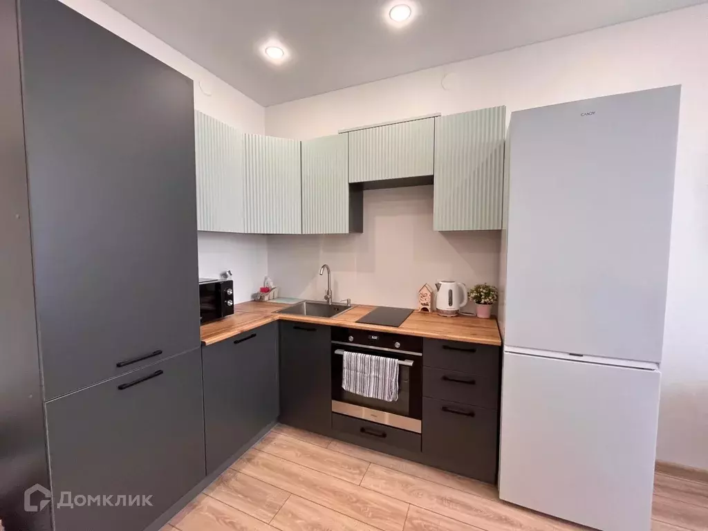 Продаётся 2-к квартира, 61.7 м - Фото 0