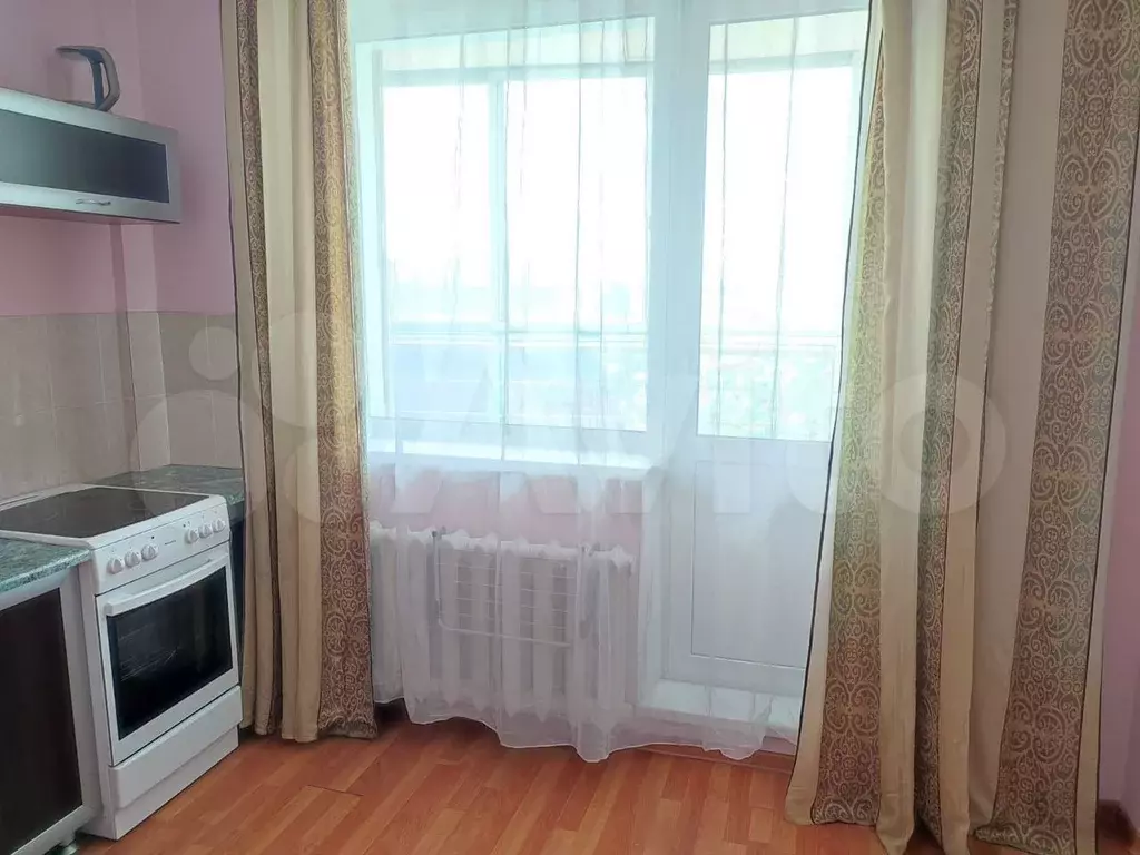 1-к. квартира, 46 м, 2/18 эт. - Фото 1