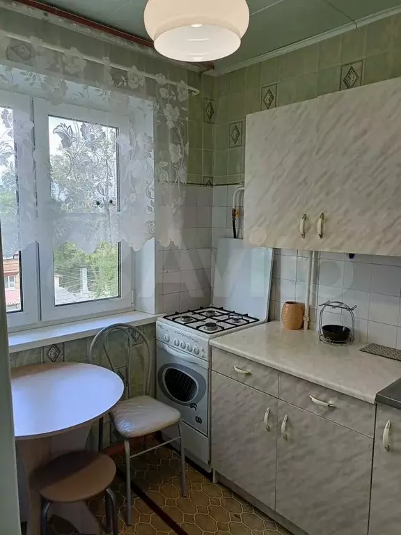 2-к. квартира, 46 м, 5/5 эт. - Фото 1