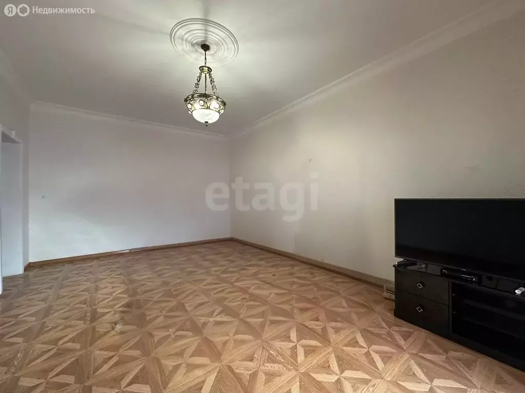 1-комнатная квартира: Каспийск, улица Орджоникидзе, 1Е (68 м) - Фото 2