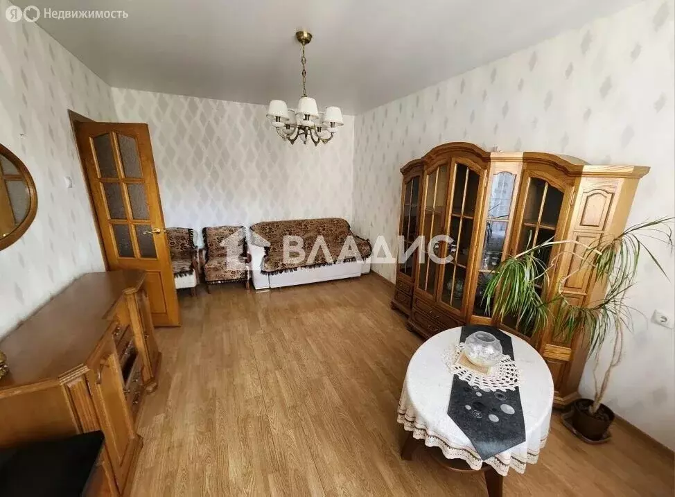 2-комнатная квартира: Калининград, Бассейная улица, 33 (58 м) - Фото 2