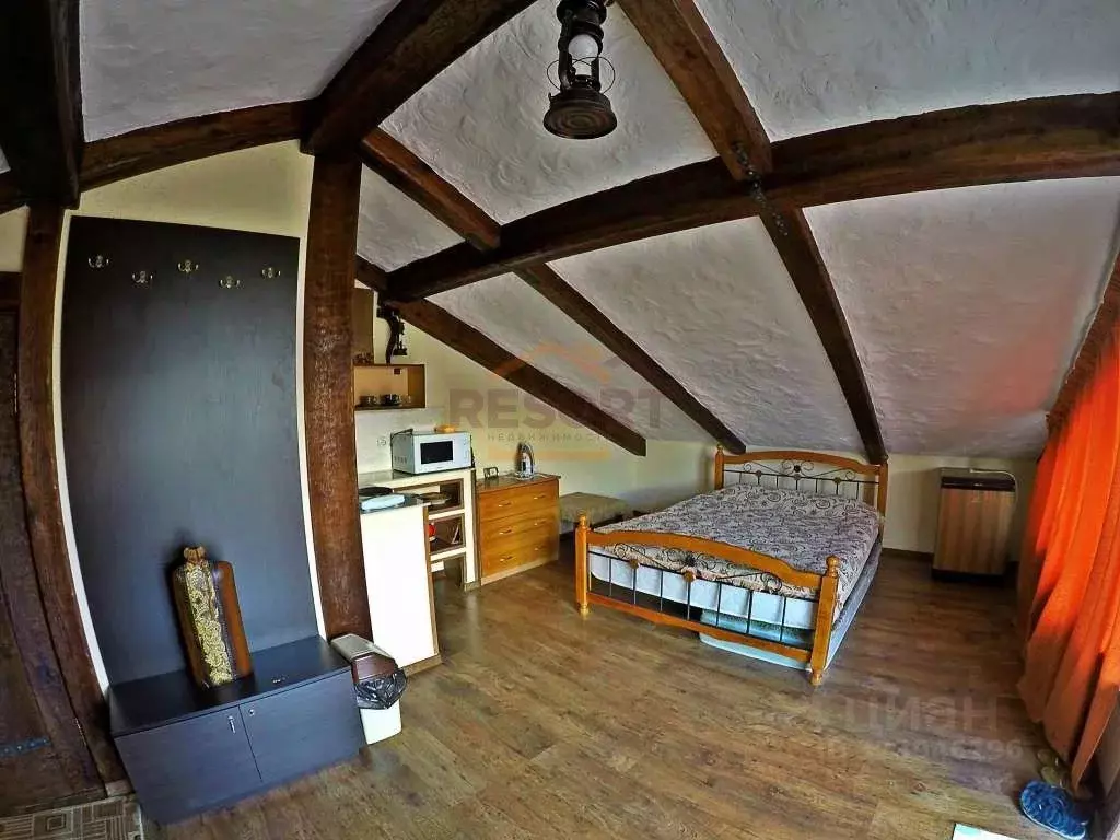 Студия Крым, Ялта ул. Красноармейская, 35 (35.0 м) - Фото 1