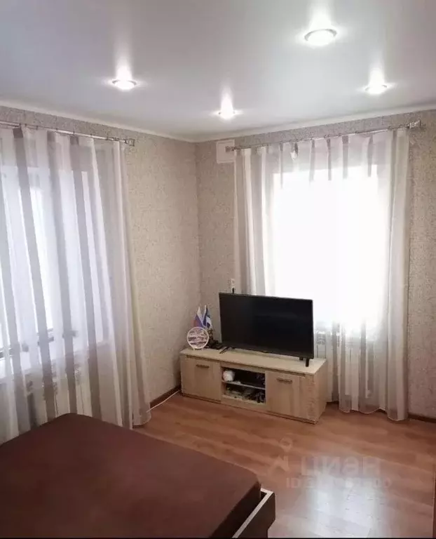 Дом в Белгородская область, Белгород Озерная ул., 43 (85 м) - Фото 1