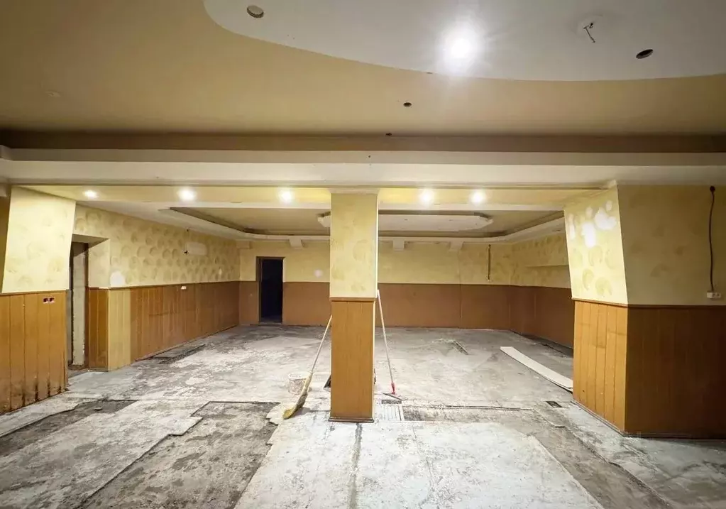 Помещение свободного назначения в Крым, Симферополь ул. Киевская, 137 ... - Фото 1