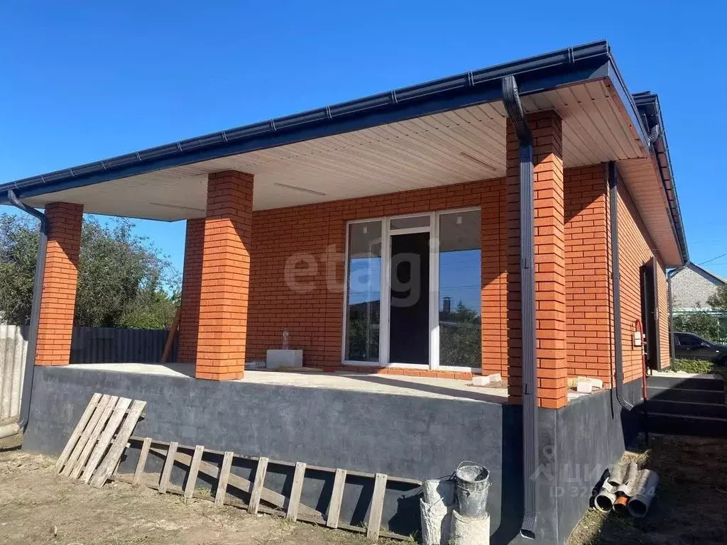 Дом в Воронежская область, с. Новая Усмань ул. Заречная, 54 (84 м) - Фото 1